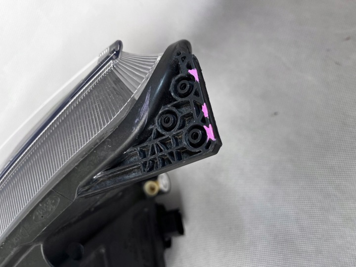 PHARE DROIT AVANT FORD FOCUS MK4 COMPLET LED