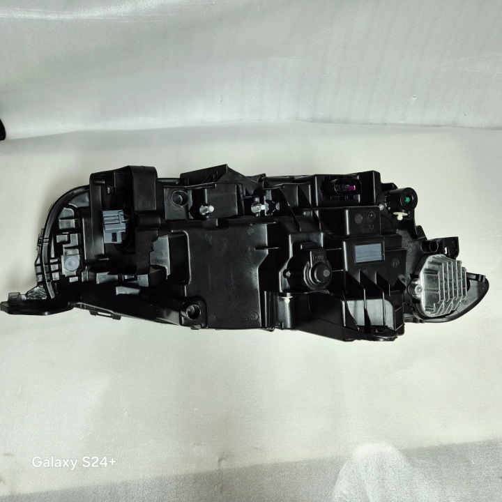 VOLVO XC 90 II LIFT PHARE GAUCHE COMPLET LED EUROPE