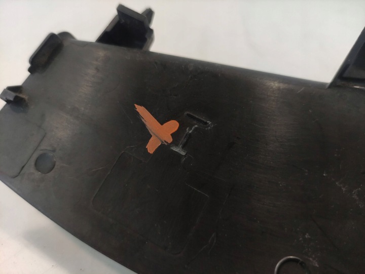 AUDI A4 B9 AVANT CHÂSSIS RAINURE PHARES GAUCHE ARRIÈRE 8W9945253A