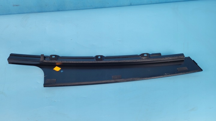 VOLVO XC90 II 20R MOULURE PORTES DROIT AVANT 31688693