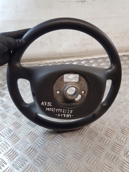VOLANT 8E0000124 AUDI A3 8L 97R-