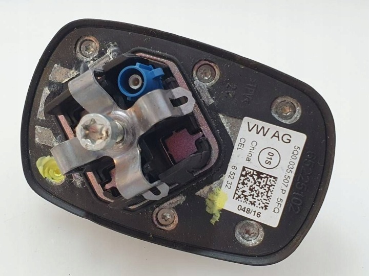 VOLKSWAGEN TOURAN III GOLF VII PASSAT B8 ANTENNE GPS GOUPILLE 5Q0035507P