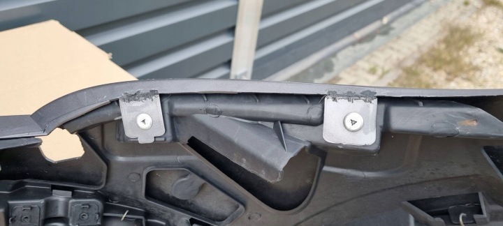 RENAULT MEGANE III 2008- PARE-CHOCS AVANT ORIGINAL B189