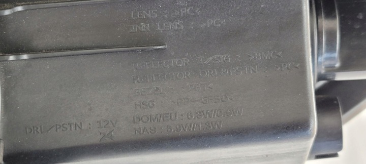 PHARE DROITE AVANT FJD LED HYUNDAI KONA 2017- 92208-J9000