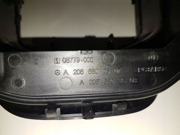 2014 MERCEDES-BENZ C W205 PROTECTION COLONNES DIRECTION A2056800807