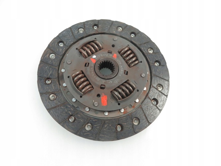 VOLANT D'INERTIE EMBRAYAGE COROLLA E12 1.4 320017210
