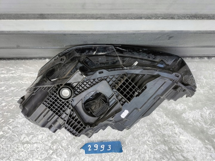AUDI A1 82A PROJECTEUR DROIT 82A941034D SZCZECIN POZNAŃ 2993