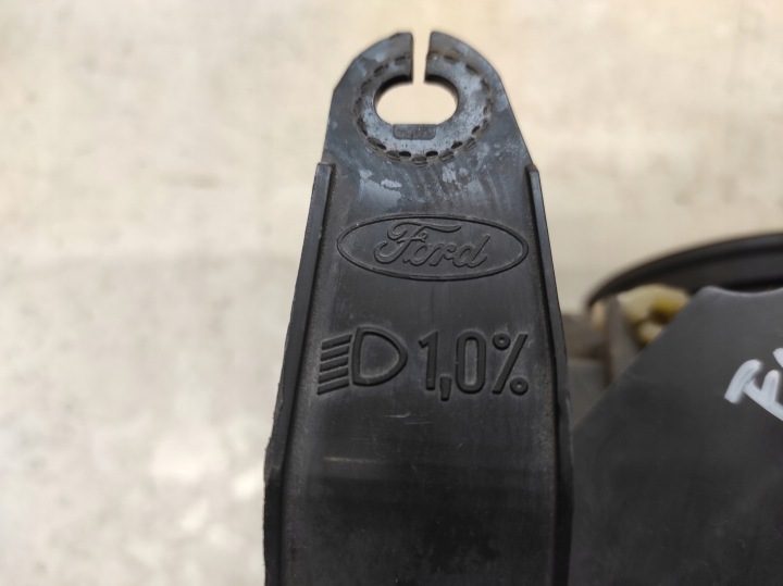 FORD FUSION LIFT 05- PHARE GAUCHE AVANT