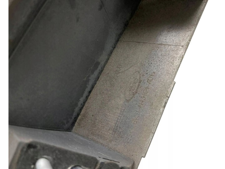 MOULURE ÉCLAIRAGE NUMÉROS FORD FOCUS BM51N43404
