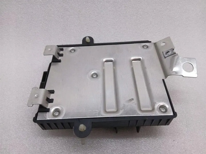 CONTRÔLEUR MOTEUR PORSCHE 99761860103