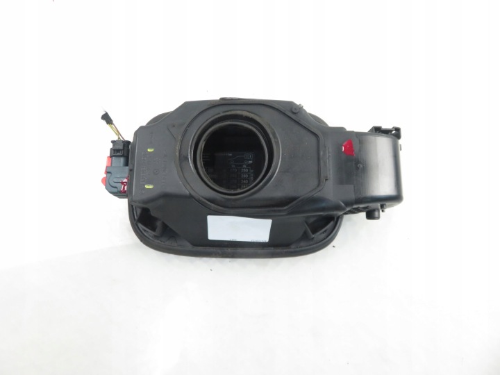 CLAPET GOULOTTE DE REMPLISSAGE CARBURANTS MERCEDES CLA COUPÉ C117 1176300067 191U