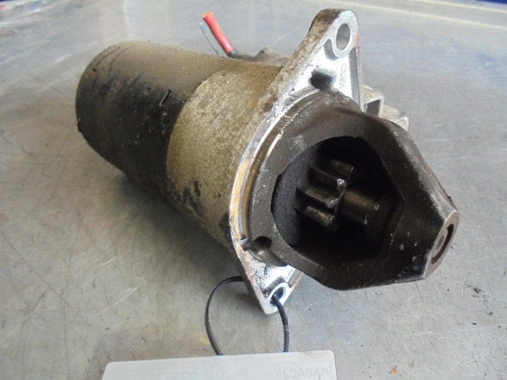 DÉMARREUR OPEL CORSA C 1,0B 0001106015
