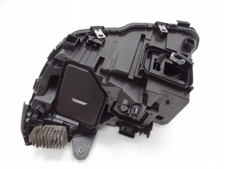 MERCEDES C CLASSE W205 PHARE ILS DROITE A2059062604