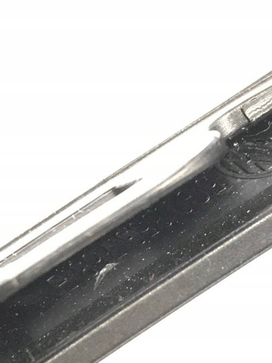 VOLKSWAGEN GOLF VII MOULURE PARE-CHOCS GAUCHE AVANT 5G0853763B