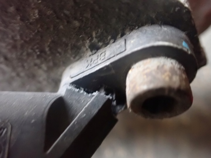 ROTULE DE DIRECTION GAUCHE ARRIÈRE AUDI A8 8E0505434A 9307