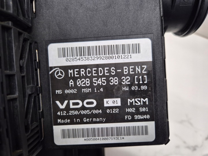 MERCEDES A W168 CONTRÔLEUR MOTEUR DÉBITMÈTRE A0285453832 A1661403000