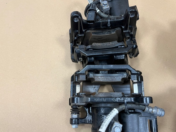 AUDI S4 S5 8W ÉTRIERS FREIN DISQUES PLAQUETTES 3.0TFSI
