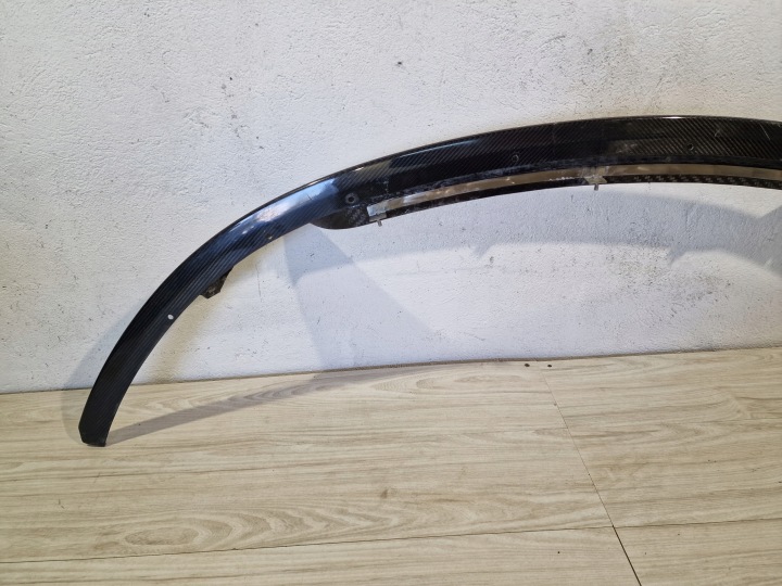 ASTON MARTIN VANTAGE V8 V12 PARE-CHOCS SPOILER CARBONE