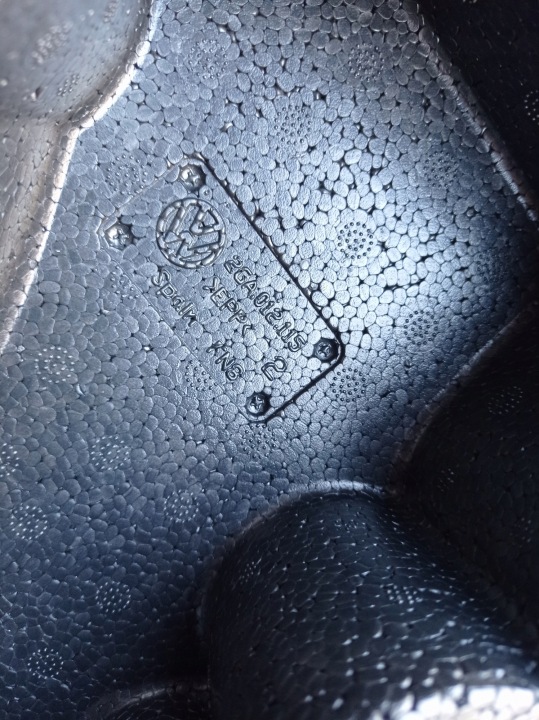 POLYSTYRÈNE INSERT COUVERCLES DE COFFRE RÉPARATION 2GA012115 2GA807341C