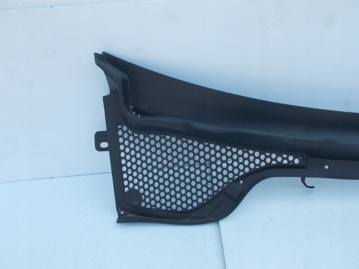 DOUBLURE DE PASSAGE DE ROUE SUPÉRIEUR PLASTIQUE SEAT LEON III 5F1819403F ENDOMMAGÉ