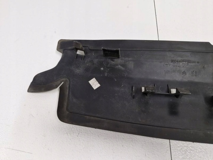 CITROEN DS5 2.0 HDI PROTECTION VOLANT GUIDE AIR AVANT 9804406780