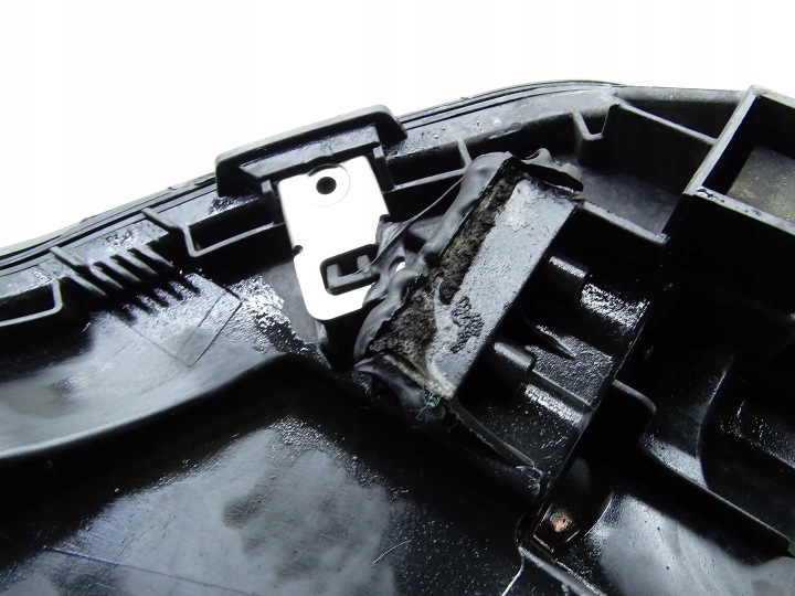 PROJECTEUR PHARE GAUCHE AVANT GAUCHE AVANT MERCEDES C W205 A2059066702 ANGLAIS