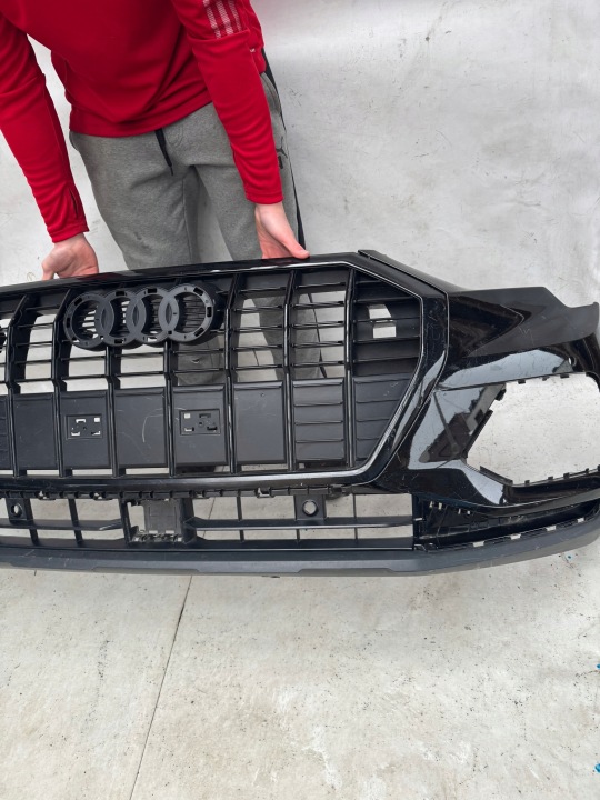 AUDI Q3 II 83A 18R. PARE-CHOCS AVANT AVANT 83A807438