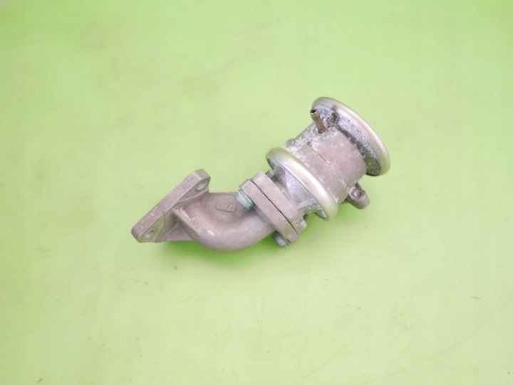 SOUPAPE SUPPORT EGR 06C131101 AUDI A4 B6 3.0 V6