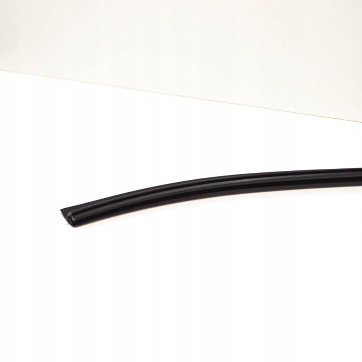 INFÉRIEURE MOULURE VITRES ARRIÈRE BMW 3 E90 51317138664 OEM