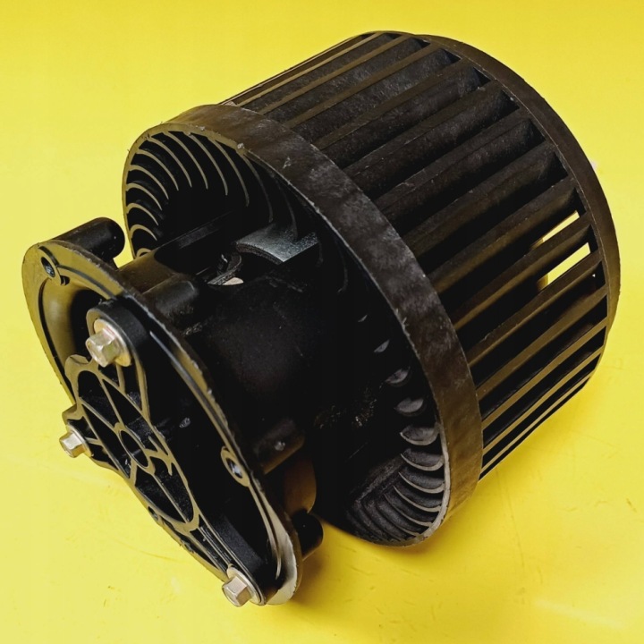 VENTILATEUR CONDUIT D'AIR VENTILATEUR RENAULT VEL SATIS 2.0 ESSENCE 52492658 NR549