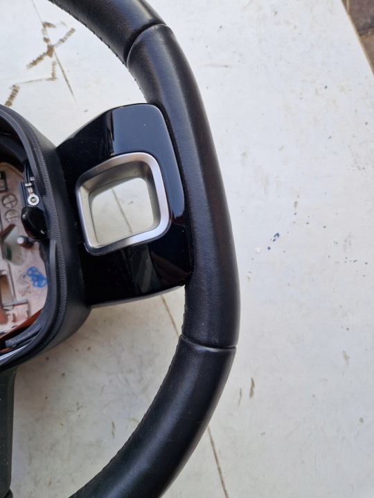 VOLANT CUIR MULTIFONCTION CITROEN C5 AIRCROSS