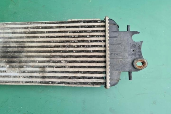 RADIATEUR D'INTERCOOLER RENAULT TRAFIC II FURGON RESTYLAGE 8200219497 2.5L DIESEL