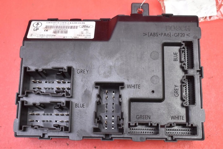 MODULE CONFORT 8V51-15K600-CF FORD FIESTA MK7 1.4 16V 96 KM 08-13