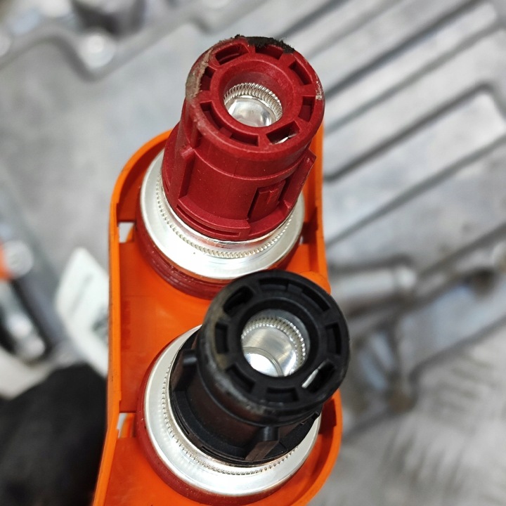 PORSCHE TAYCAN 9J1 2022 FALOWNIK CONVERTISSEUR TENSION
