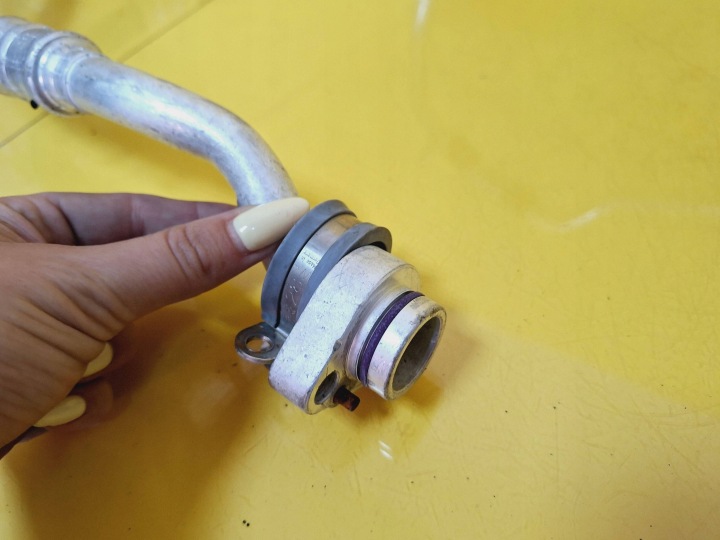 FIL TUYAU CLIMATISATION 3C0820743BT VW VOLKSWAGEN PASSAT B6 2.0 TDI NR605