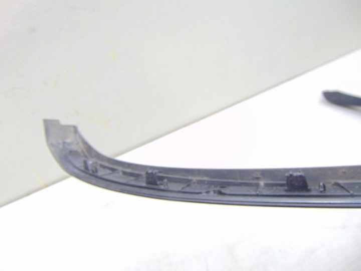 MOULURE REVÊTEMENT GARDE-BOUE DROIT ARRIÈRE AUDI Q5 II 80A853818 80A853818/818A