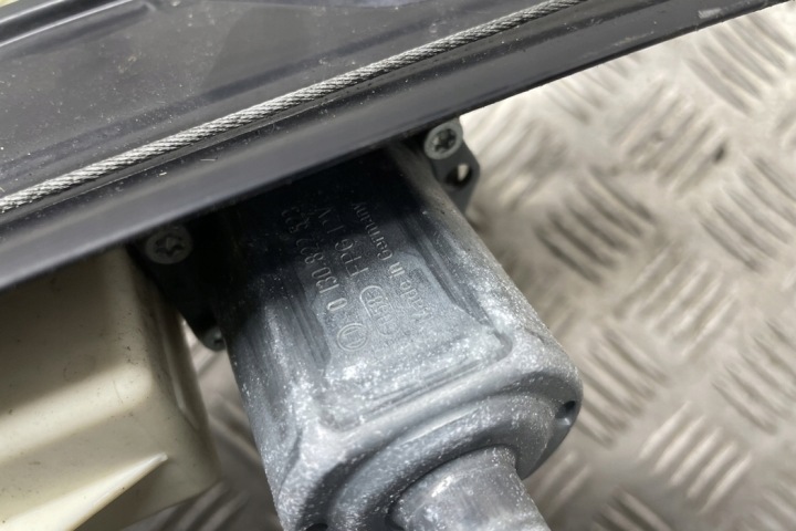 ÉLÉVATEUR VITRES DROITS AVANT PORTES BMW 5 GRAN TURISMO (F07)