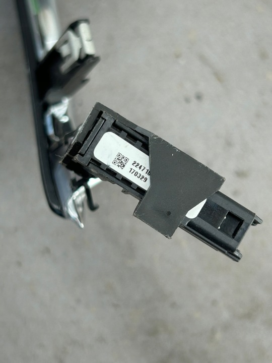 OPEL INSIGNIA B MOULURE CONSOLES DÉCORATIVE TABLEAU DE BORD ANGLAIS 13479869