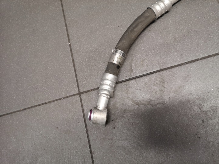 FIL CLIMATISATION VW TOUAREG 3.2 AZZ 7L0820743A
