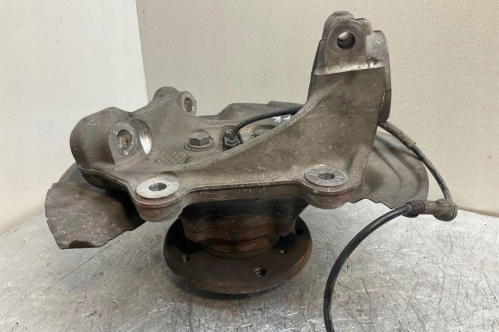 ROTULE DE DIRECTION AVANT DROITE BMW 3 COUPÉ (E92) 6773210 3.0L GASOLINE 2011