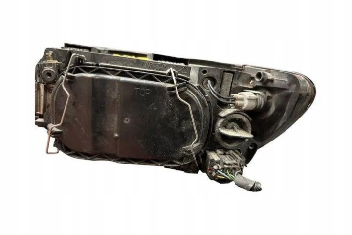 PHARE GAUCHE AVANT VOLVO S40 II (MS) 0301198202 1.6L DIESEL 81KW 2006