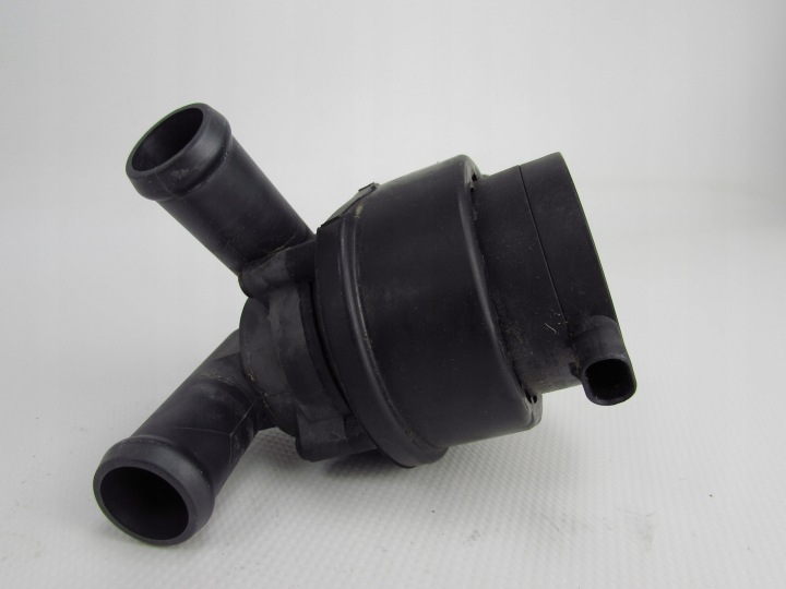 VOLVO S60 II V60 XC60 XC90 II 10- POMPE CIRCULATION EAU 1319708 31332380