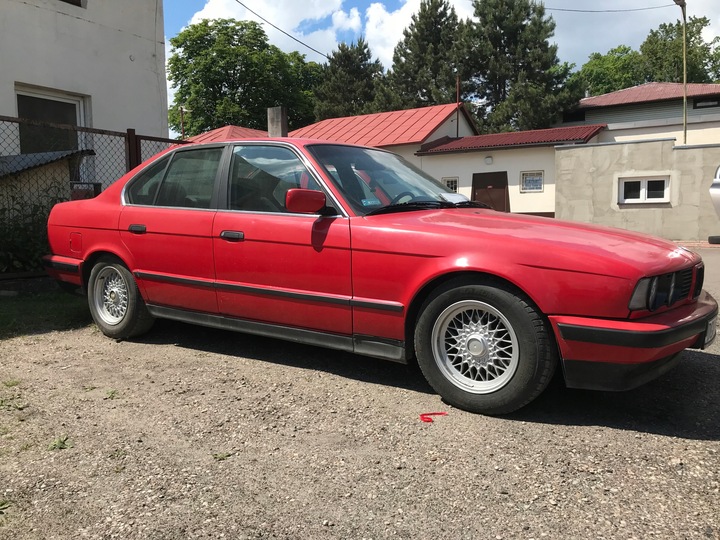 BMW E34 SERIE 5 1988-96 DE AUTOMÓVIL MOLDURAS LADO 