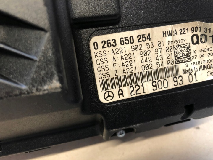 MERCEDES COMPTEUR COMPTEUR S-KLASA W221 A2219009301