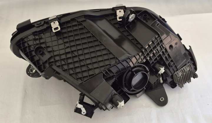 PHARE GAUCHE AVANT MERCEDES C-KLASA W205 LIFT 2018- A2059065906