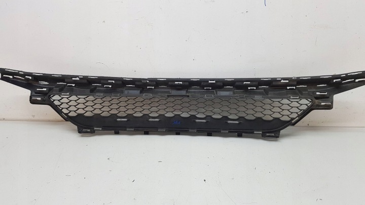 MERCEDES C CLASSE AMG W205 GRILLE CENTRALE PARE-CHOCS AVANT AVANT