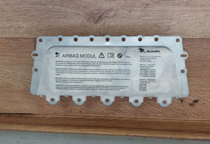 BMW F10 F11 COUSSIN AIRBAG PASSAGER 39923039901