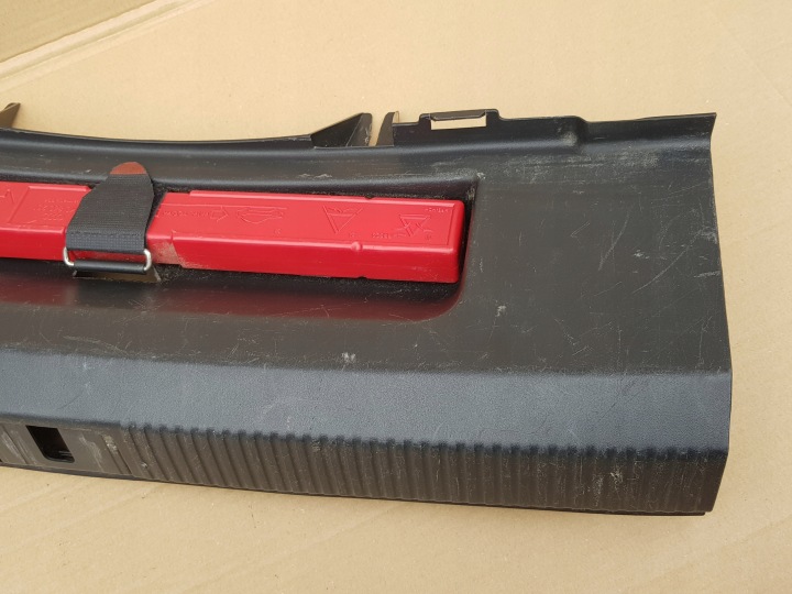 PROTECTION COURROIE ARRIÈRE WNEKI COUVERCLES DE COFFRE AUDI A3 8P 2003-2013 3D 3 PORTES