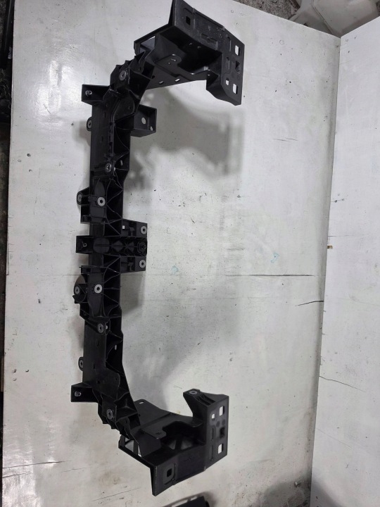PANNEAU AVANT RENFORCEMENT AVANT PORSCHE CAYENNE LIFT 9Y4