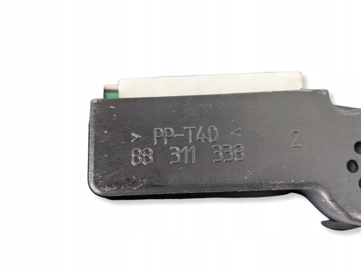 COMPTEUR TABLEAU DE BORD TOYOTA COROLLA E120 E130 1.4 B 8380002750 EUROPE
